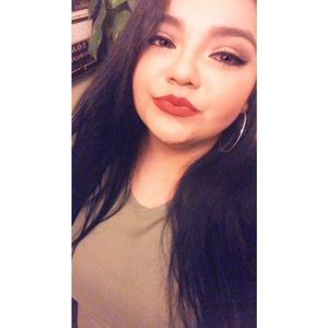 Meet your Posher, Sirena